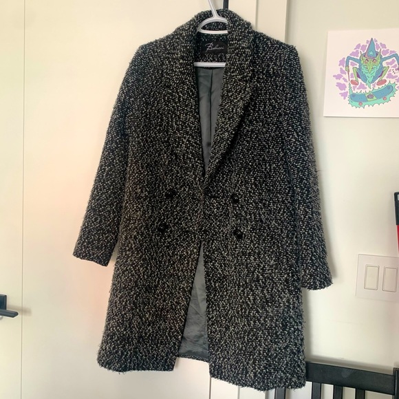 Belucci coat - Picture 1 of 7